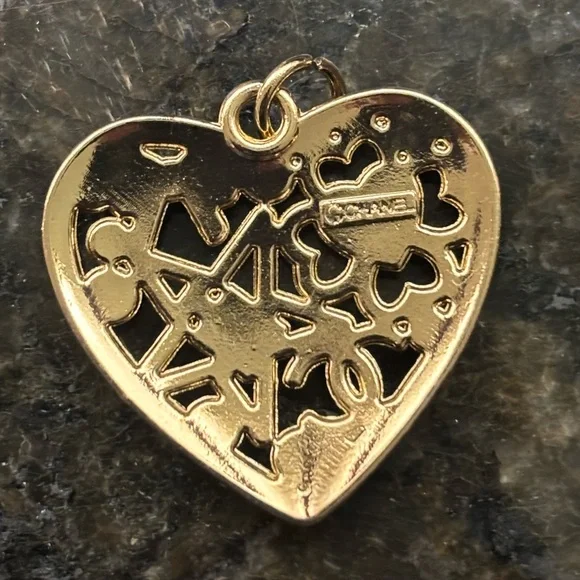 CC Gold Tone Yellow
& Pearl Cage Heart Zipper Pull,Bag Charm - Picture 3 of 4